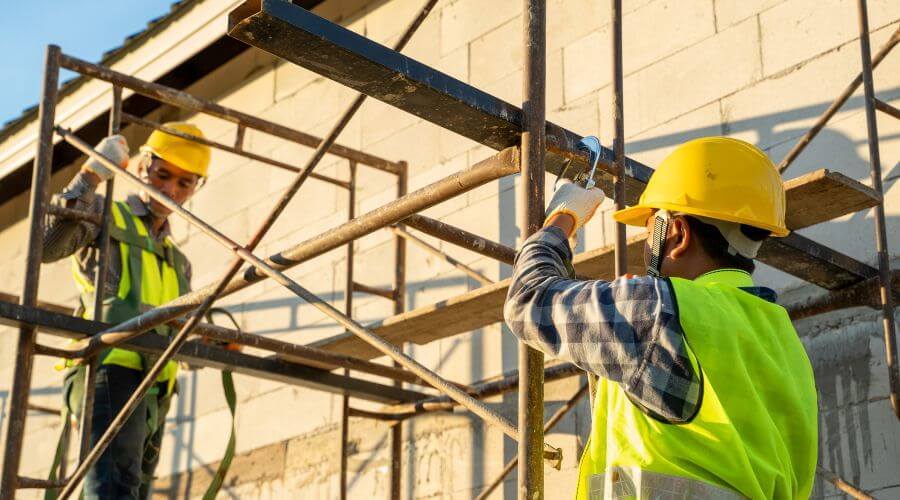 Local Siding Services in Des Moines, IA